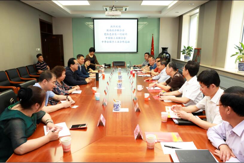 C:\Documents and Settings\Administrator\桌面\张崇和.jpg C:\Documents and Settings\Administrator\桌面\张崇和.jpg