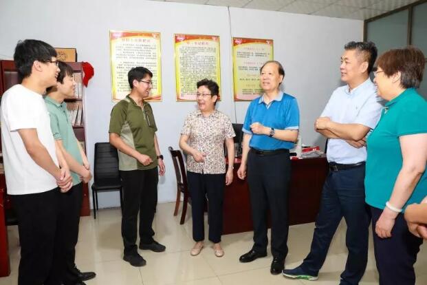 C:\Documents and Settings\Administrator\桌面\河北平乡扶贫\扶贫9.jpg C:\Documents and Settings\Administrator\桌面\河北平乡扶贫\扶贫9.jpg