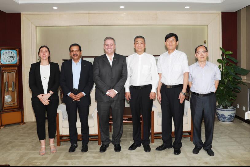 C:\Documents and Settings\Administrator\桌面\陶会长会见国际合作社联盟主席.jpg C:\Documents and Settings\Administrator\桌面\陶会长会见国际合作社联盟主席.jpg