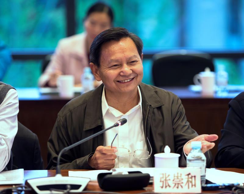 张会长.jpg 张会长.jpg